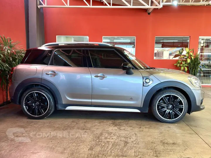 COUNTRYMAN 1.5 12V TWINPOWER TURBO HYBRID COOPER S E ALL4 ST