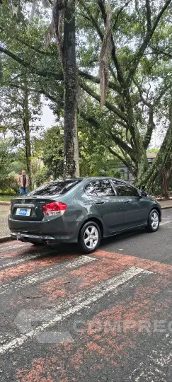 CITY 1.5 LX Sedan 16V