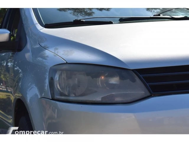 FOX - 1.0 MI 8V 4P MANUAL