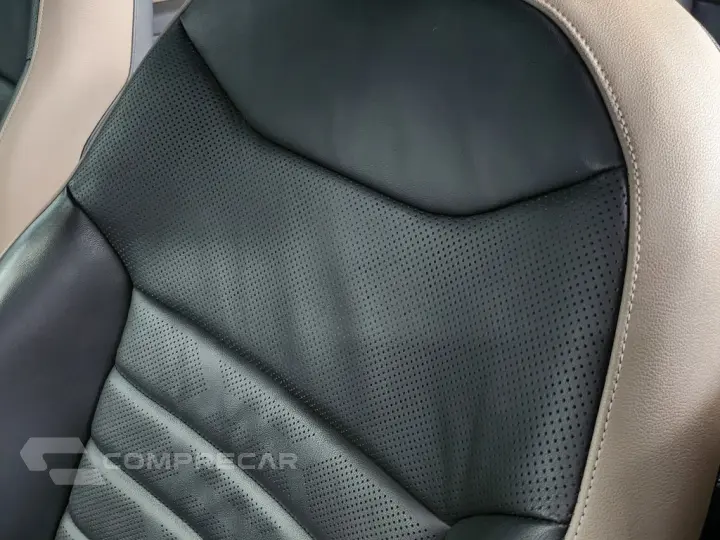 TAOS 1.4 250 TSI TOTAL FLEX HIGHLINE AUTOMÁTICO