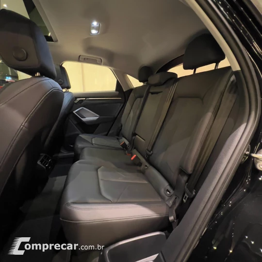 Q3 SPB Performance 2.0 TFSI Tipt. Quatt.