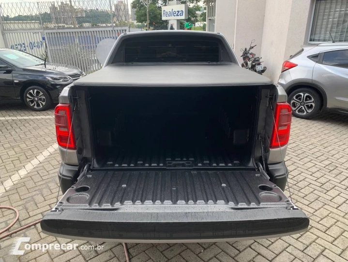 RAMPAGE REBEL HURR.4 2.0 TB CD 4X4 Aut.