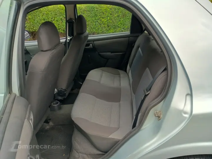 CELTA 1.0 MPFI LT 8V