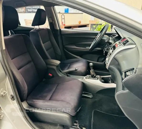 CITY 1.5 LX 16V