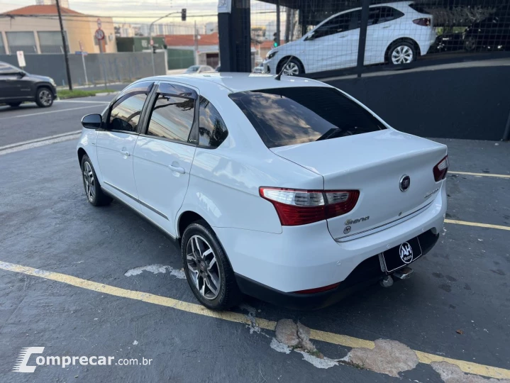 Grand Siena ESSENCE 1.6 Flex 16V