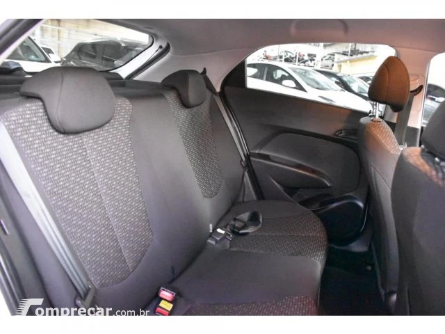 HB20 - 1.0 COMFORT PLUS 12V 4P MANUAL
