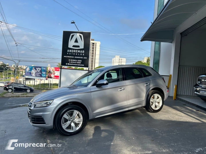 Q5 2.0 Tfsi Gasolina Ambiente S Tronic