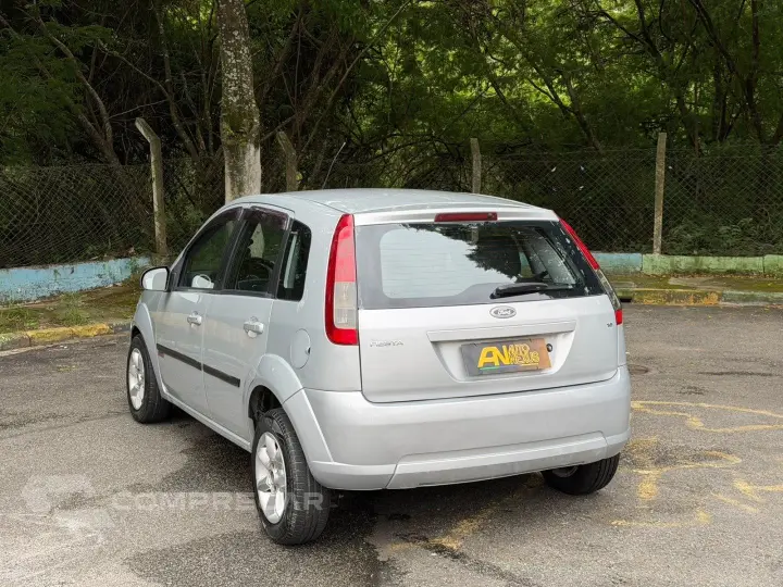 FIESTA 1.6 MPI CLASS HATCH 8V FLEX 4P MANUAL