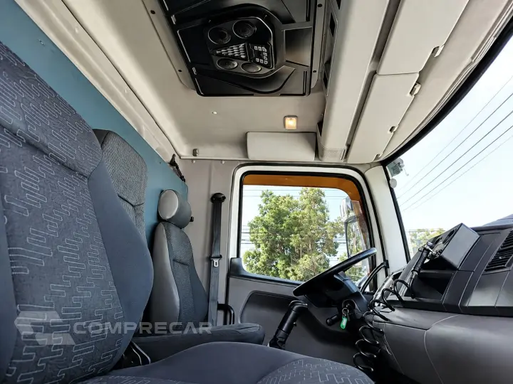 24-280 E Constel. 6x2 2p (diesel)(E5)