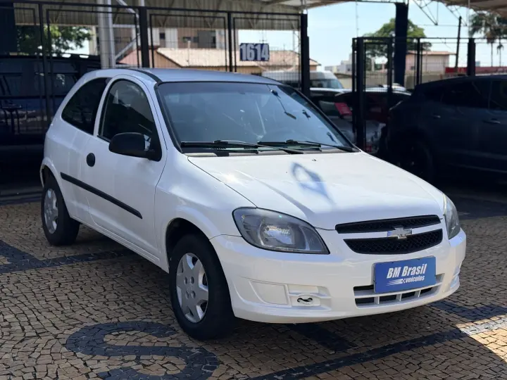 CELTA 1.0 MPFI LS 8V
