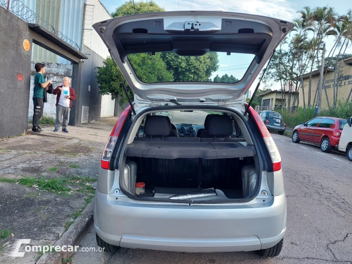 FIESTA 1.0 MPI Hatch 8V