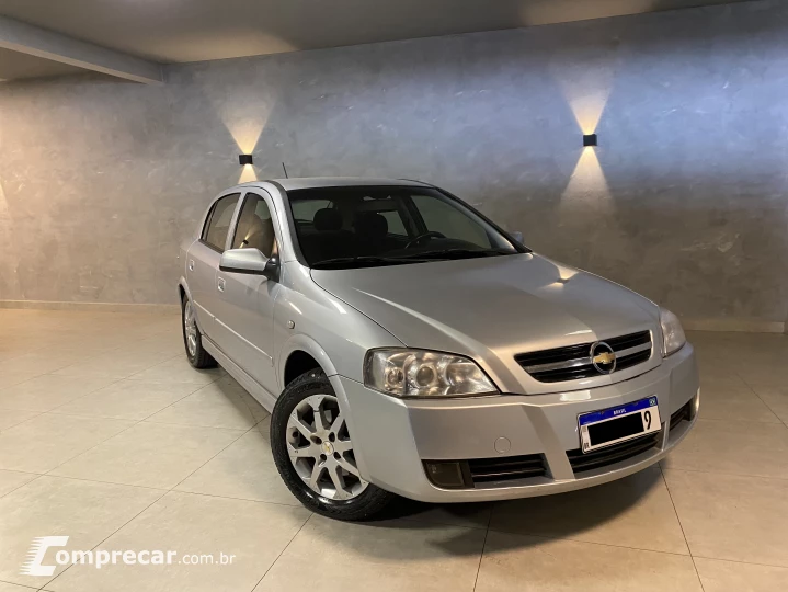 ASTRA 2.0 MPFI Advantage 8V