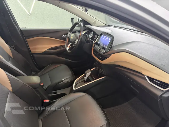 ONIX 1.0 Turbo Plus Premier