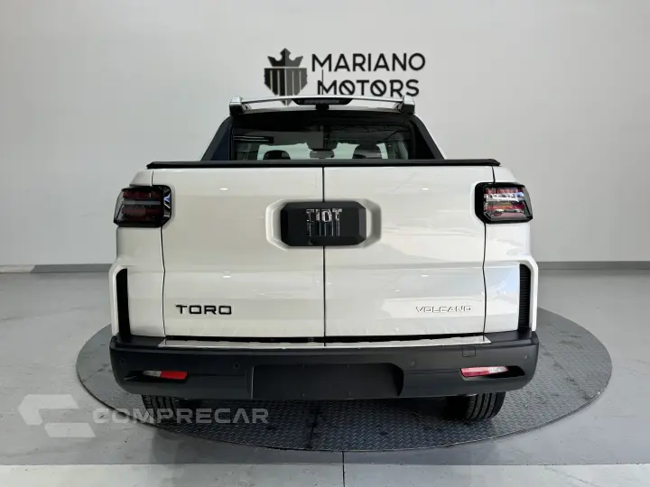 TORO 1.3 TURBO 270 FLEX VOLCANO AT6