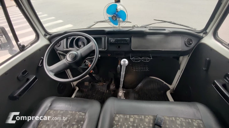 KOMBI 1.4 MI STD Escolar 8V
