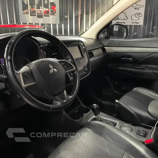 OUTLANDER 2.0 16V 160cv Aut.