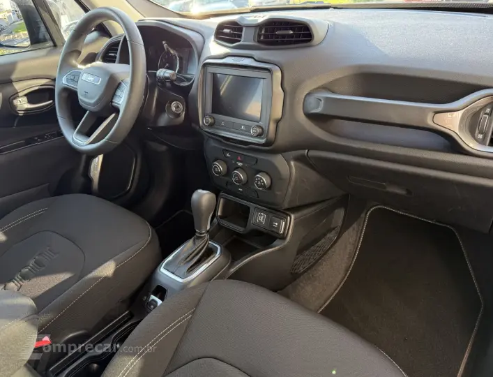 Renegade Sport T270 1.3 TB 4x2 Flex Aut.