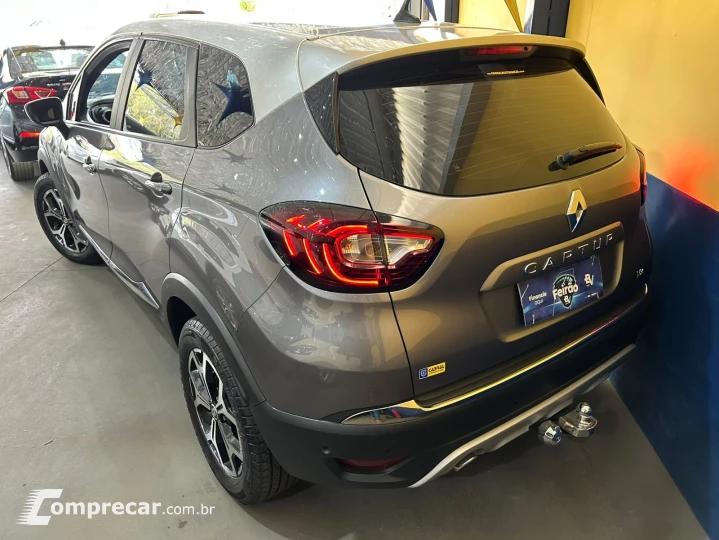 CAPTUR Iconic 1.3 TB 16V Flex 5p Aut.