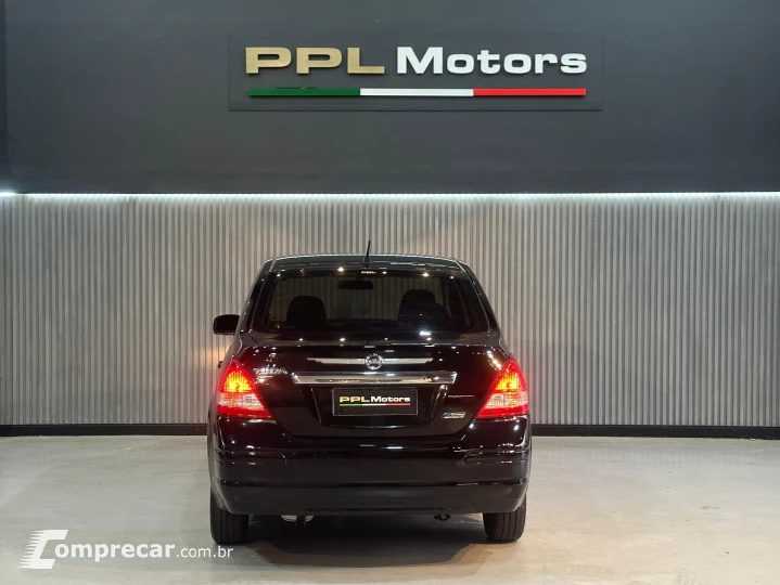 TIIDA 1.8 SEDAN 16V FLEX 4P MANUAL