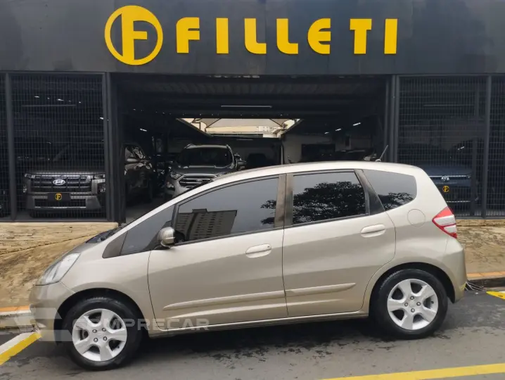 Fit 1.4 16V 4P LX FLEX