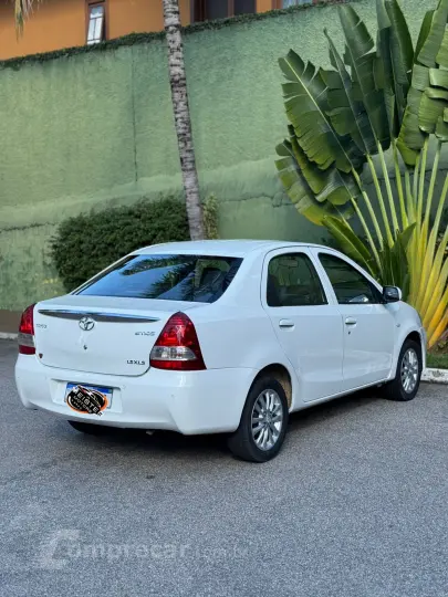 ETIOS 1.5 XLS Sedan 16V