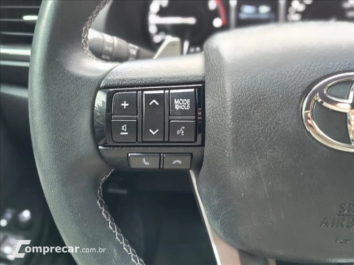 HILUX SW4 2.8 D-4d Turbo Diamond 7L 4X4