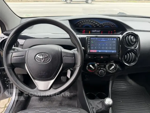 ETIOS HATCH - 1.3 X 16V 4P MANUAL