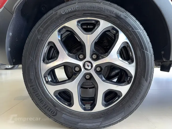 CAPTUR 1.6 16V SCE Bose