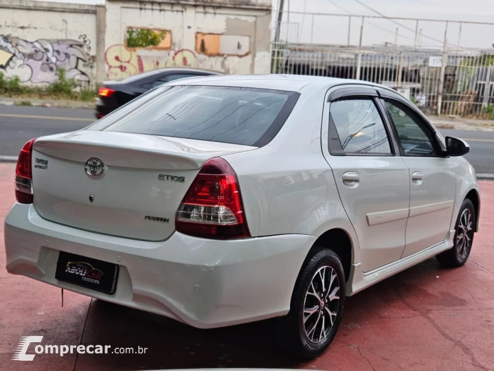 ETIOS PLATINUM Sed. 1.5 Flex 16V 4p Aut.