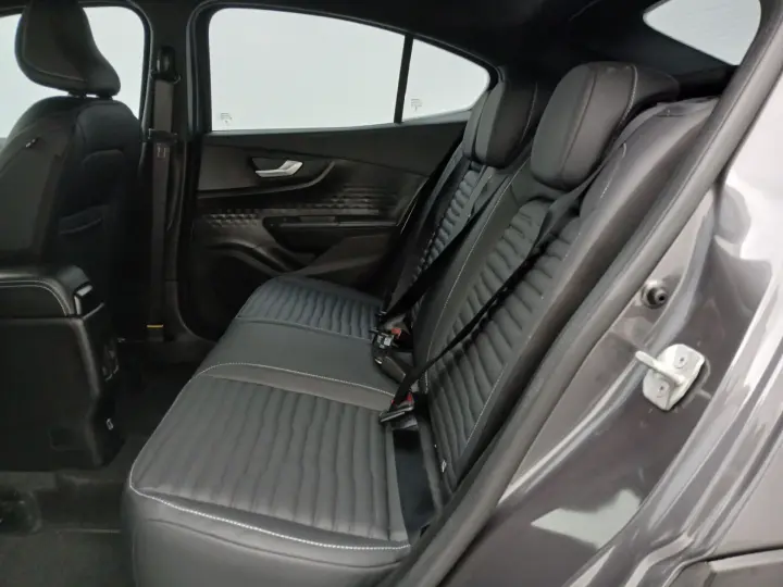 FASTBACK 1.3 TURBO 270 FLEX LIMITED EDITION AT6