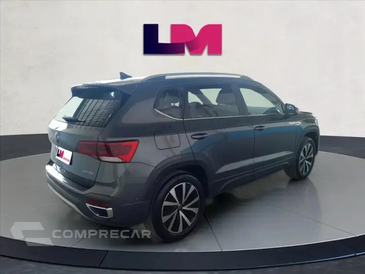 TAOS 1.4 250 TSI TOTAL FLEX HIGHLINE AUTOMÁTICO