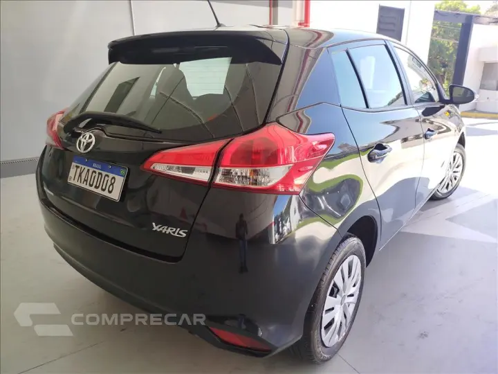 YARIS 1.5 16V XL