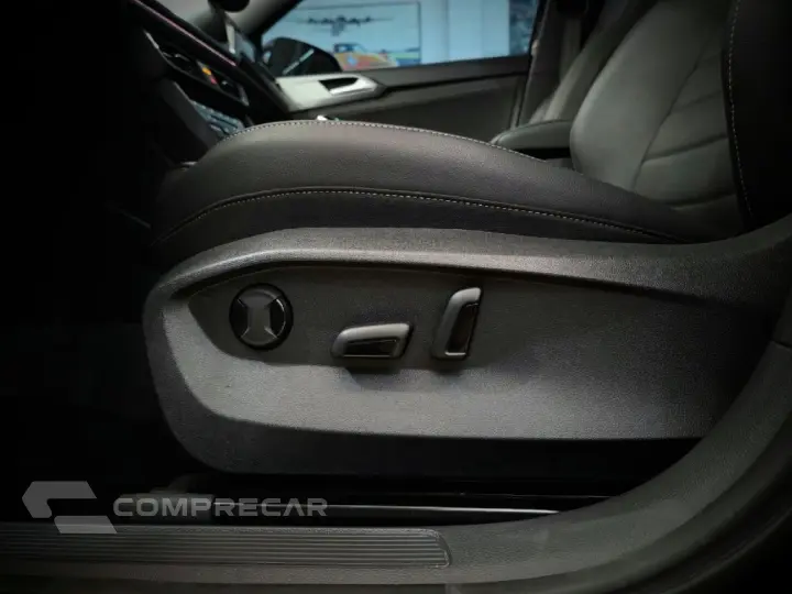 TAOS 1.4 250 TSI TOTAL FLEX HIGHLINE AUTOMÁTICO