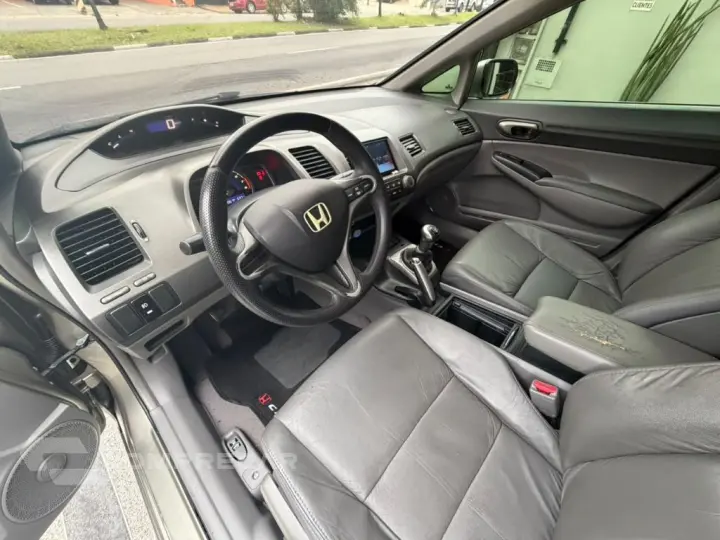 Civic Sedan LXS 1.8/1.8 Flex 16V Mec. 4p
