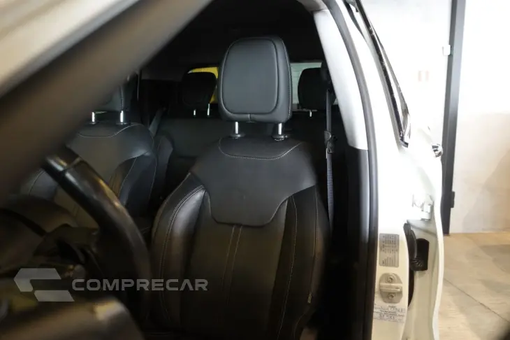 Toro 2.0 16V 4P VOLCANO 4WD TURBO DIESEL AUTOMÁTICO