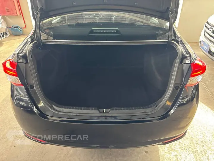 YARIS XLS Sedan 1.5 Flex 16V 4p Aut.
