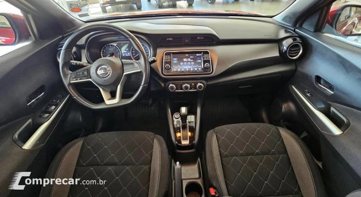 KICKS SV CVT