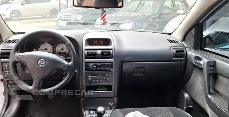 ASTRA 2.0 MPFI Advantage 8V