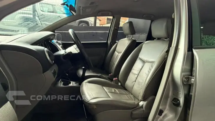 LIVINA SL 1.6 16V Flex Fuel 5p