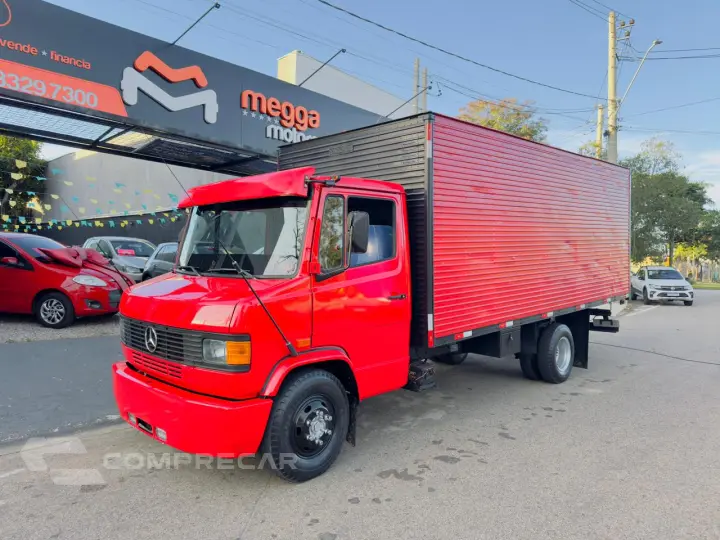 710 Modelo sem Versão