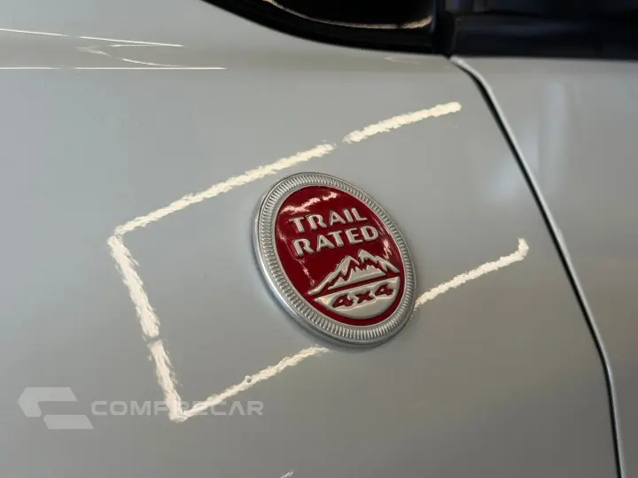 COMPASS 2.0 16V DIESEL TRAILHAWK 4X4 AUTOMÁTICO
