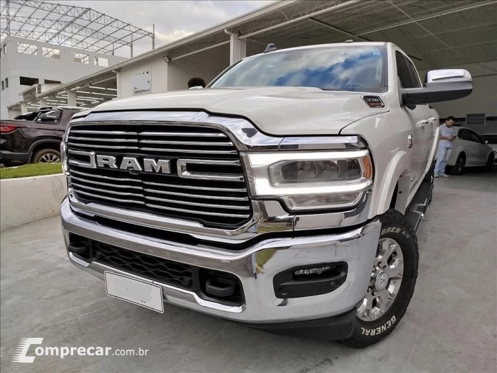 3500 6.7 I6 Turbo Laramie CD 4X4