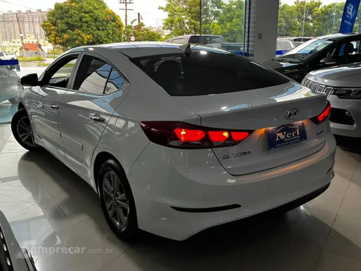 Elantra 2.0 16V Flex Aut.