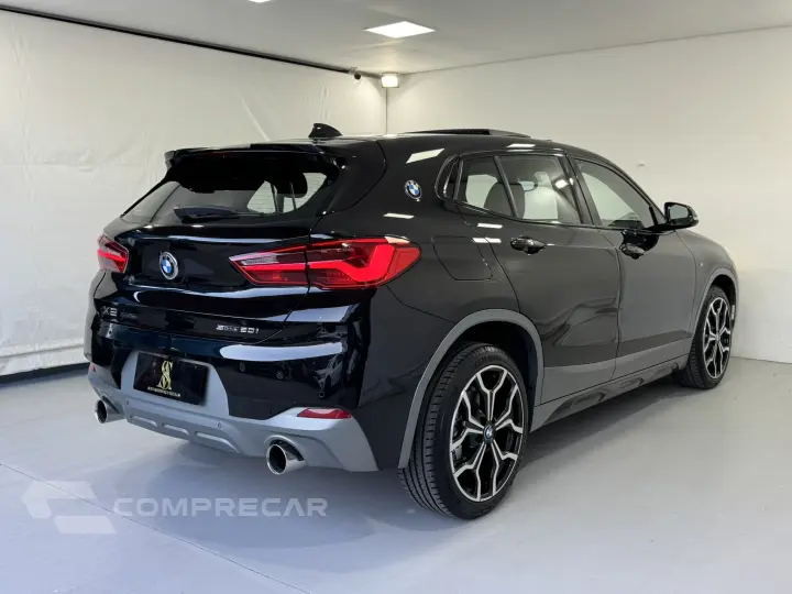 X2 2.0 16V Turbo Sdrive20i M Sport X Steptronic
