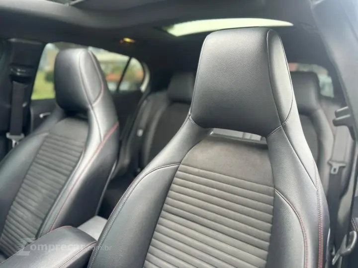 GLA 250 2.0 16V TURBO GASOLINA SPORT 4P AUTOMÁTICO