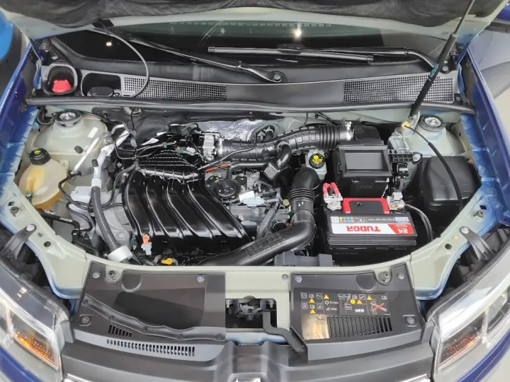 SANDERO 1.0 12V SCE FLEX AUTHENTIQUE MANUAL