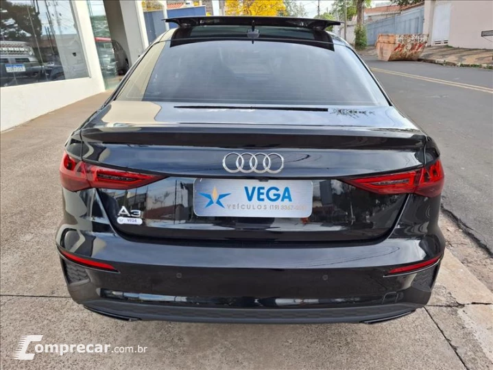 A3 2.0 40 TFSI Sedan Performance Black