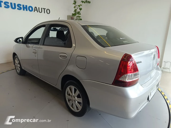 ETIOS 1.5 X PLUS SEDAN 16V MANUAL