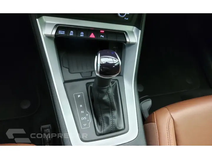 Q3 2.0 40 TFSI GASOLINA PERFORMANCE QUATTRO TIPTRONIC