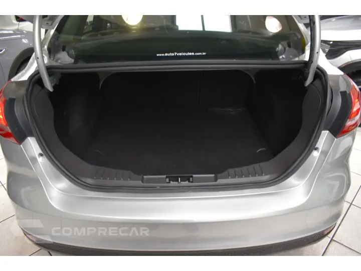 FOCUS 2.0 SE FASTBACK 16V FLEX 4P POWERSHIFT